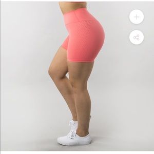 Buffbunny Allure Shorts// Never Worn